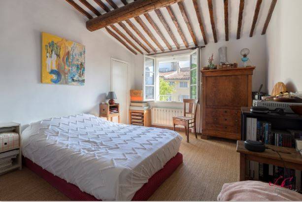 la deuxième chambre exposée au soleil levant