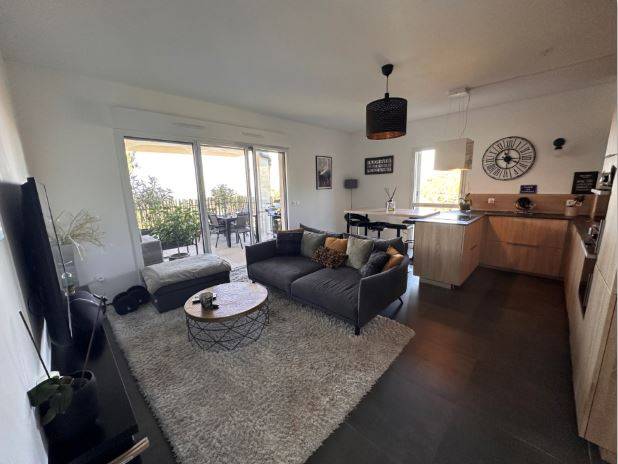 le sejour vu depuis l'entrée