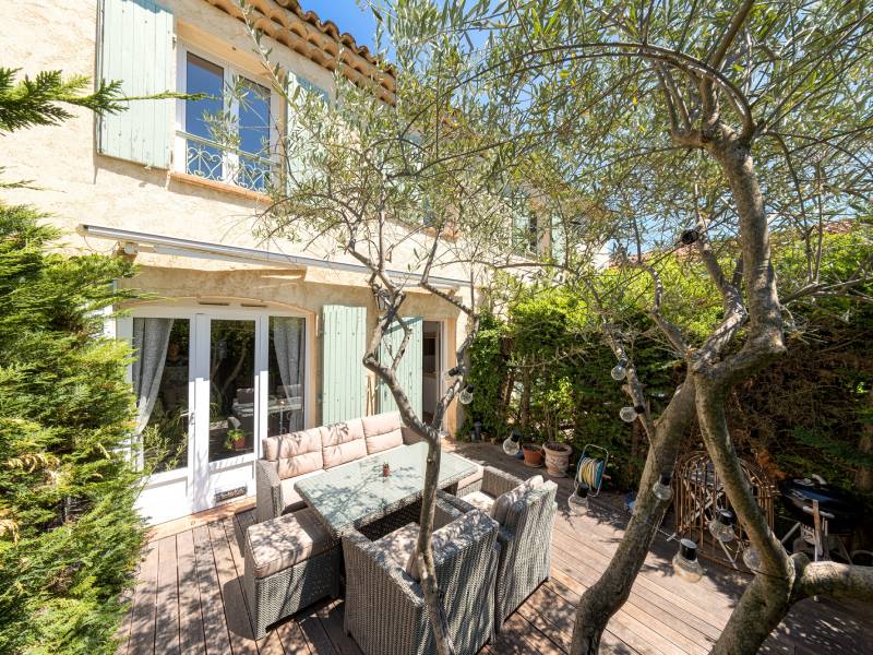 Maison Appartement standing résidence avec piscine Puyricard
