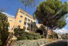 la façade de l'immeuble en excellent état