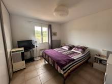 chambre avec rangement