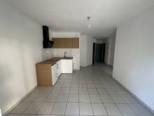 vue du séjour depuis la terrasse