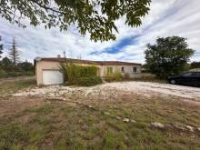 vue extérieure et garage