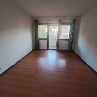 Location Aix La Torse dans résidence au calme appartement de type 2 avec terrasse, cave et parking, libre.